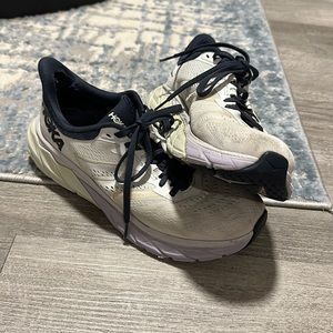 Hoka Sneakers